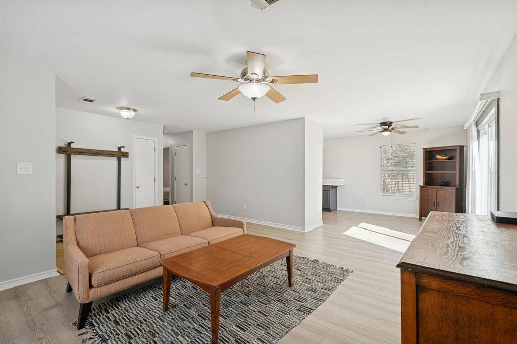 1408 Riverside Drive, Quinlan, TX 75474