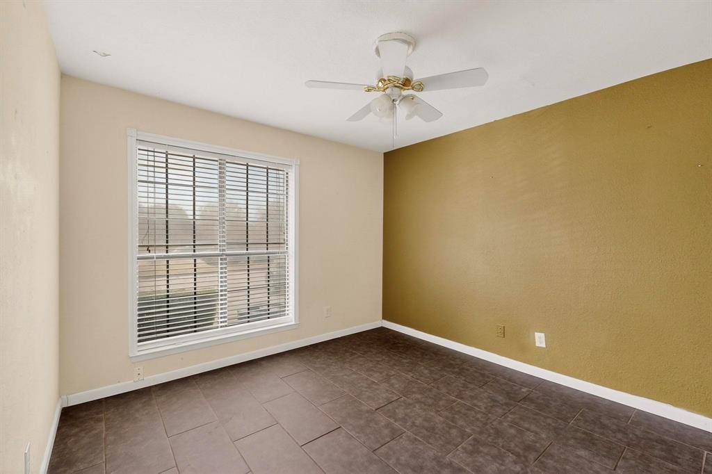 1025 Turtle Lake Boulevard #111, Irving, TX 75060