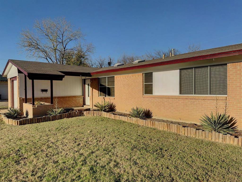2837 Lowell Drive, Irving, TX 75062