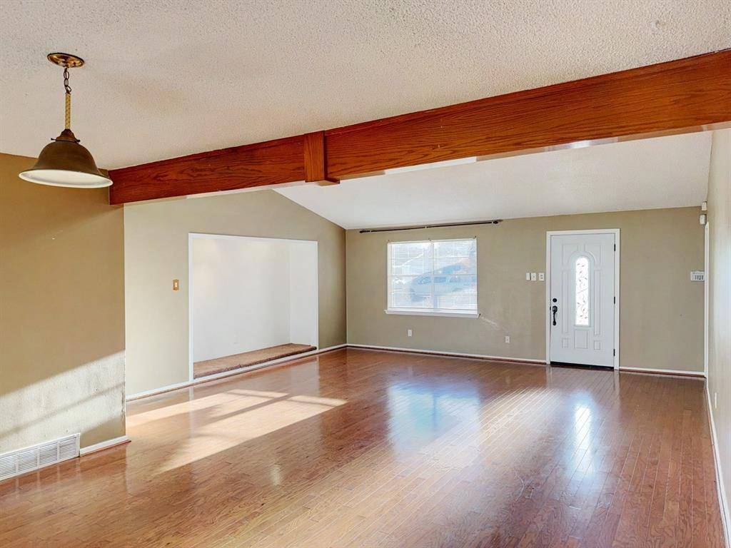 2837 Lowell Drive, Irving, TX 75062