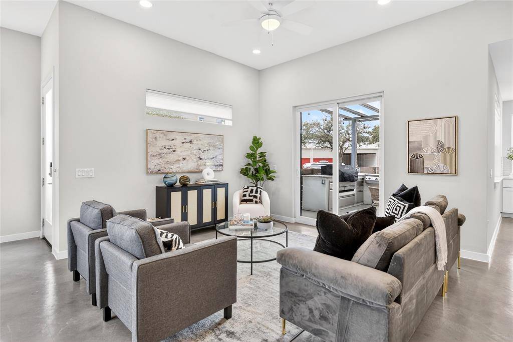 5368 Winton Street, Dallas, TX 75206