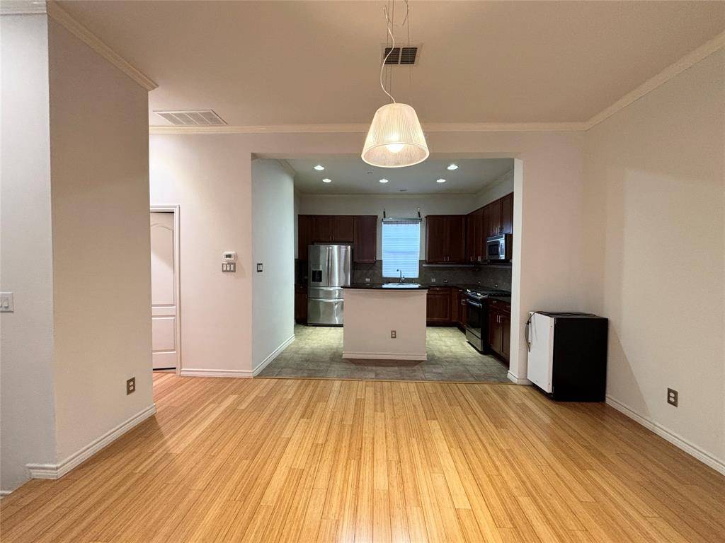 15727 Seabolt Place, Addison, TX 75001