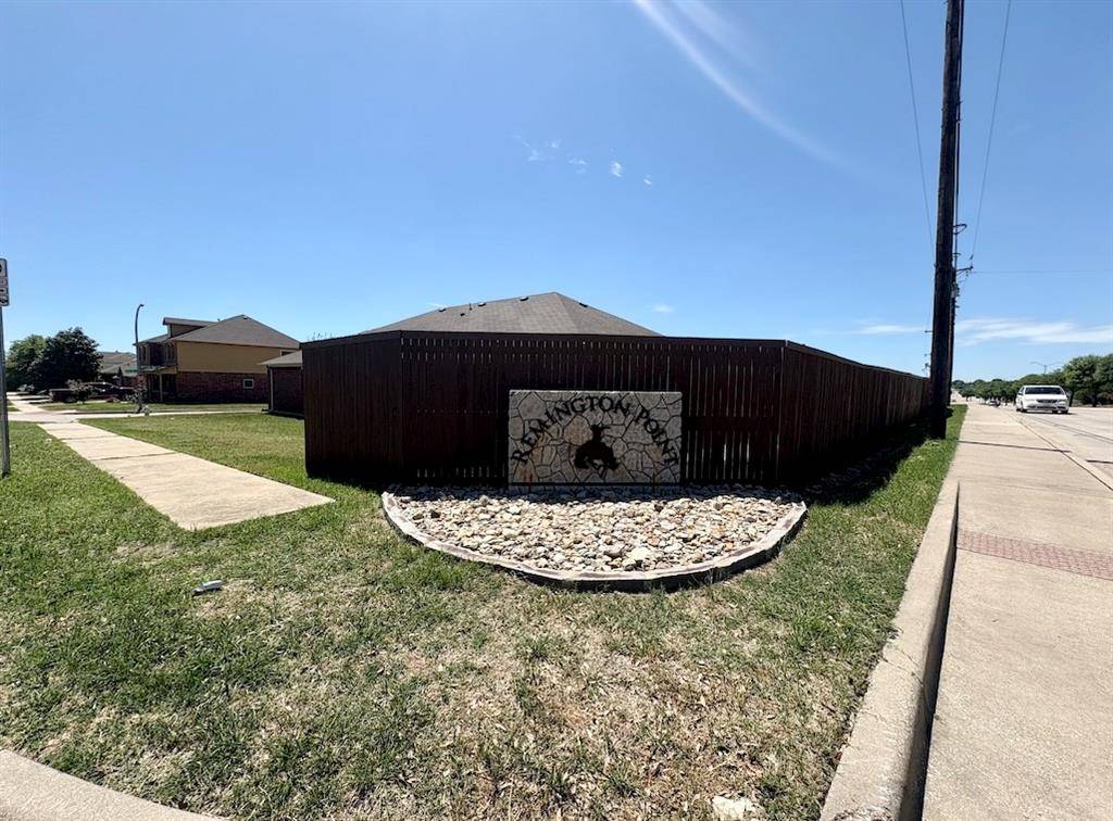 616 Stirrup Bar Drive, Fort Worth, TX 76179