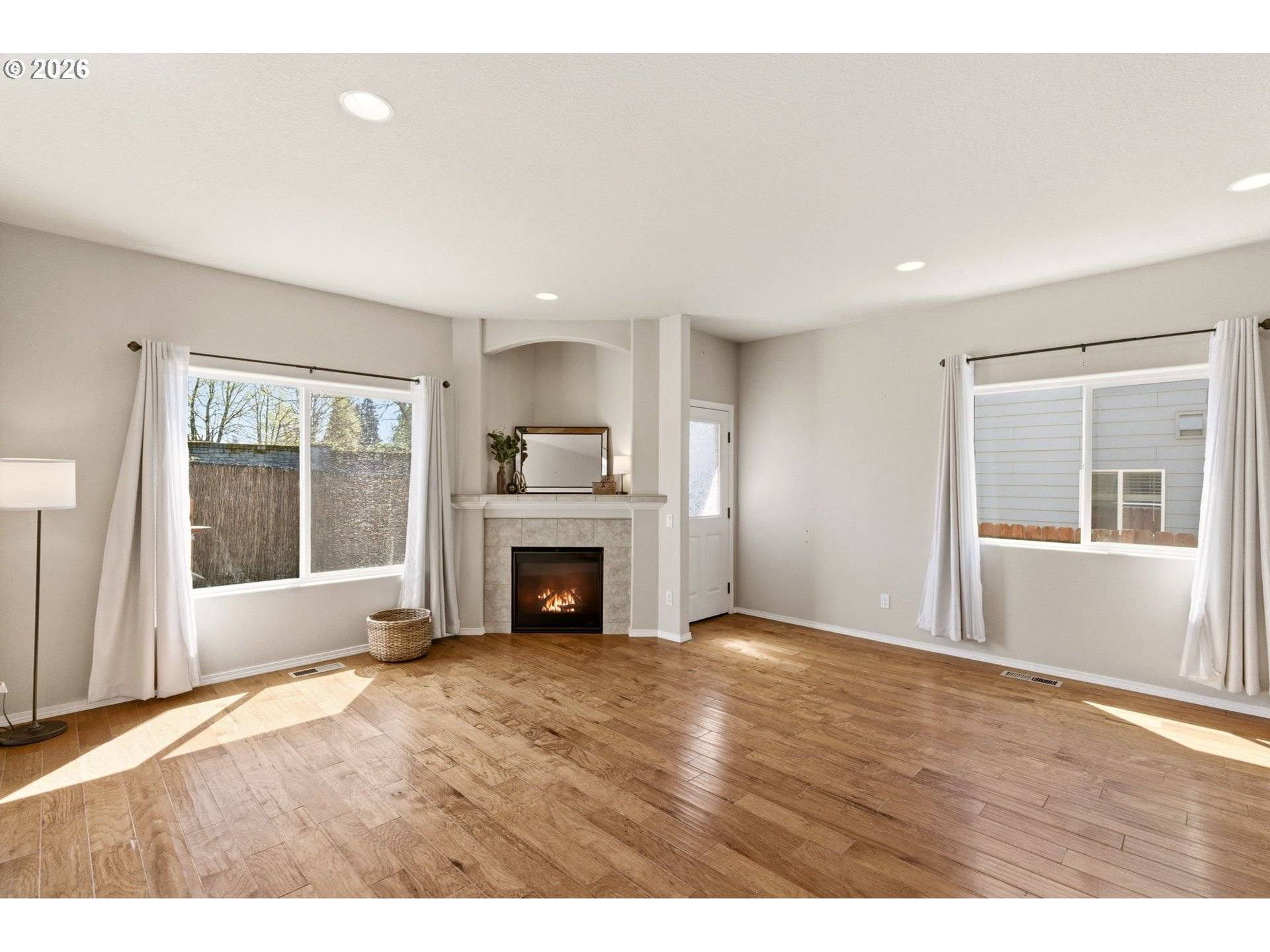 815 NW 1ST AVE, Canby, OR 97013