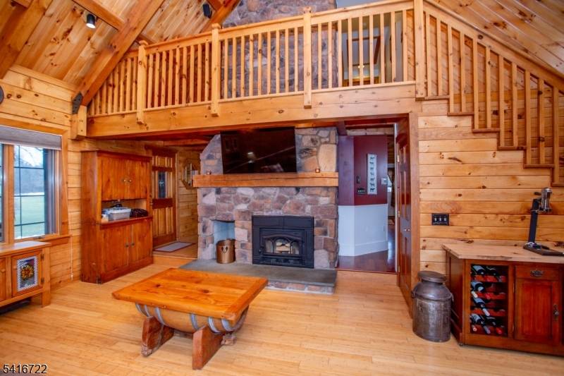 816 Rosemont Ringoes Rd, Delaware Twp., NJ 08559