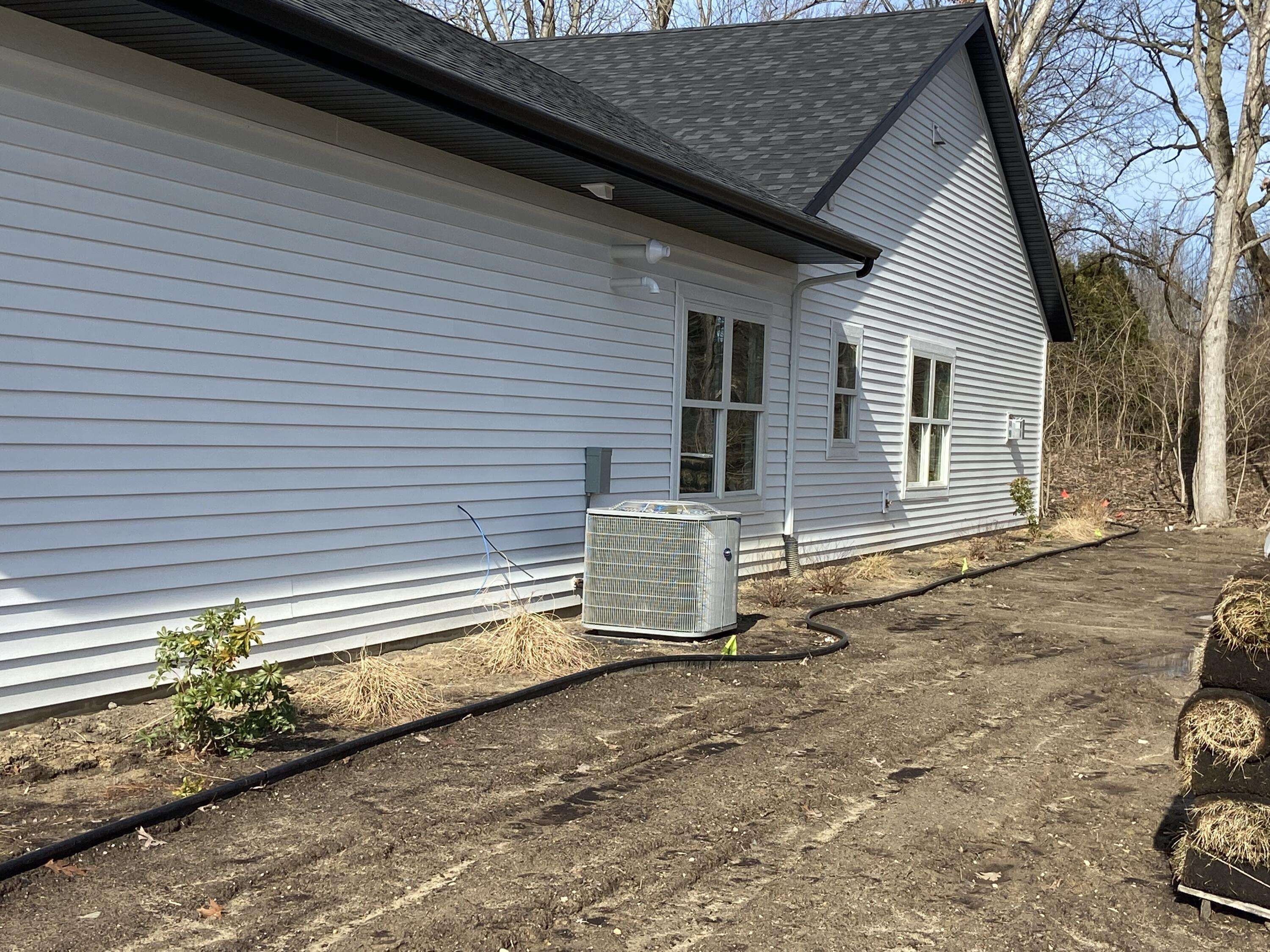 Address not disclosed, Royaltontownship_berrien, MI 49085