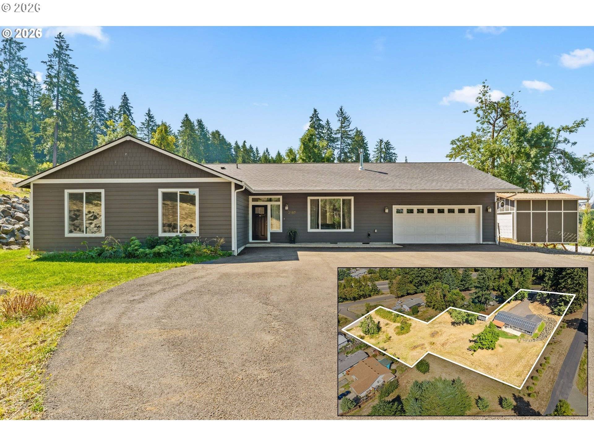 2187 E MADISON AVE, Cottage Grove, OR 97424