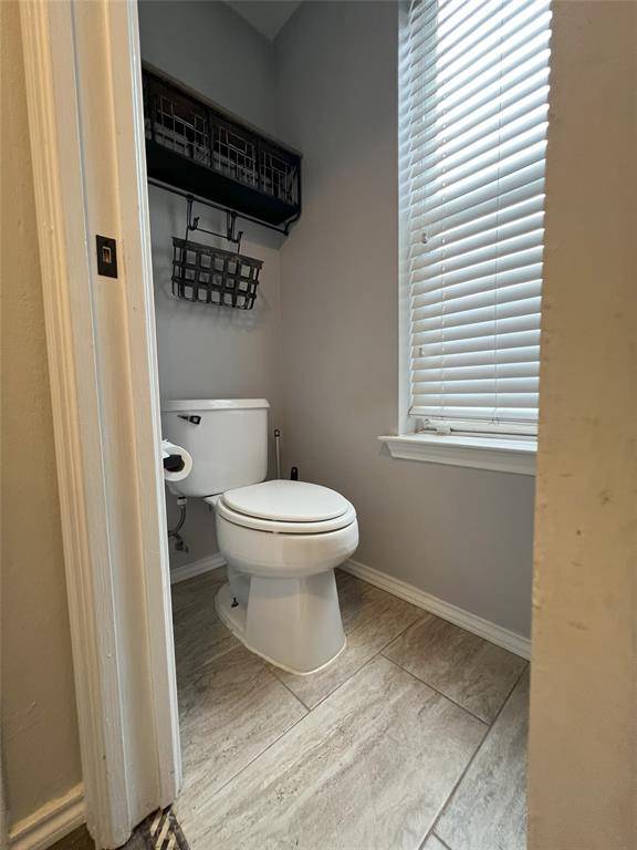 2507 Plumgrove Circle, Arlington, TX 76006