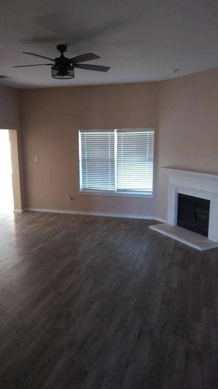 306 Packer Drive, Fate, TX 75189