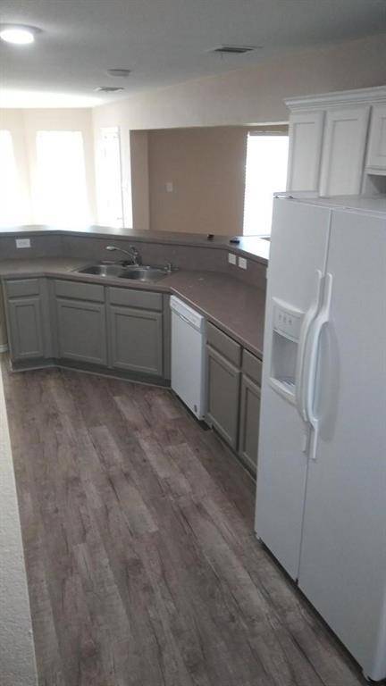 306 Packer Drive, Fate, TX 75189