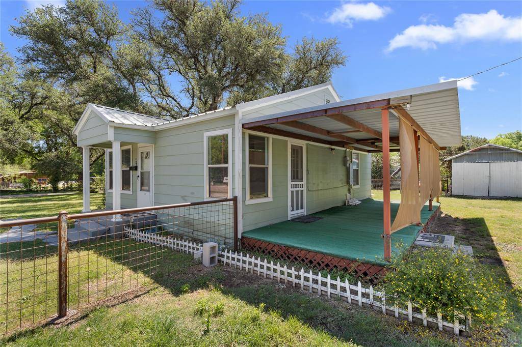 580 County Road 1743, Clifton, TX 76634