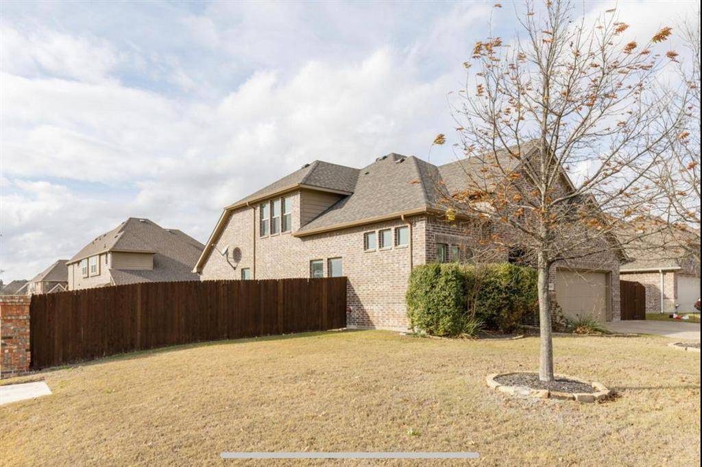 4201 Oak Bluff Drive, Melissa, TX 75454