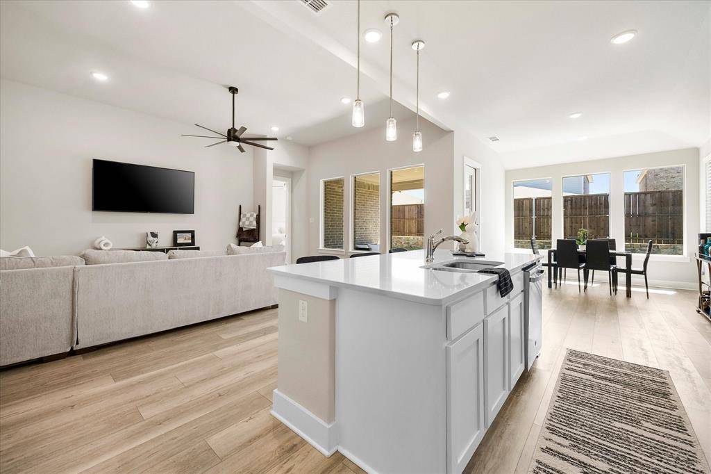 1872 Big Spring Drive, Forney, TX 75126