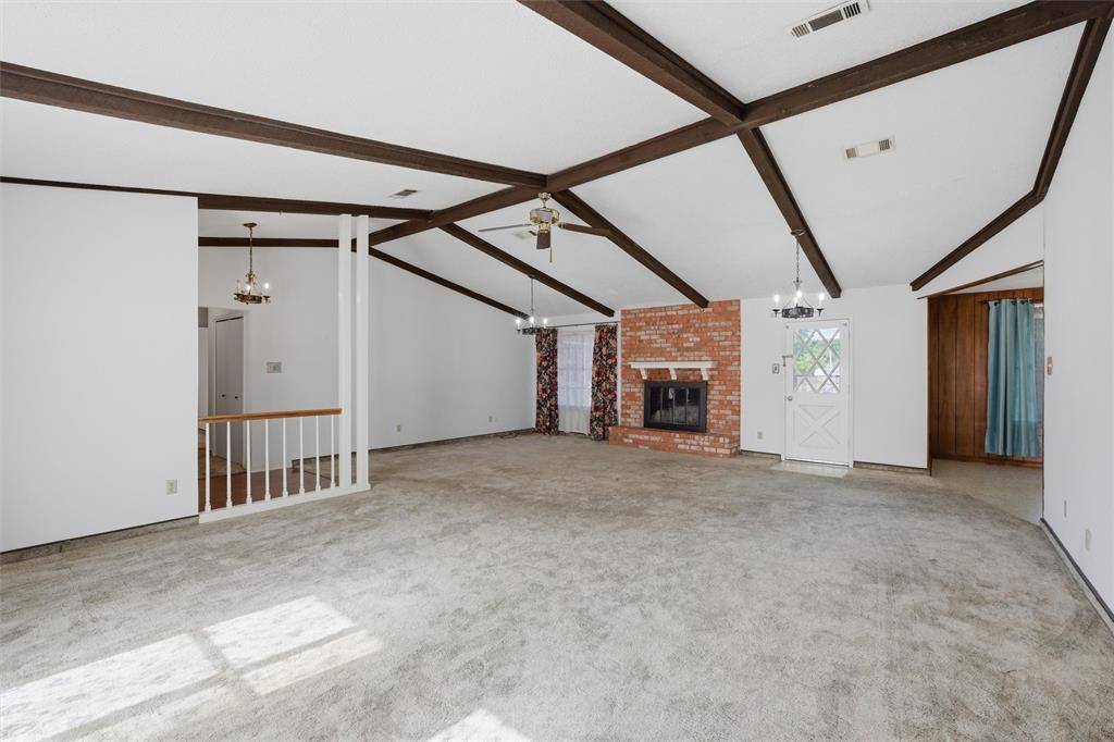 9321 Tree Lake Drive, Waco, TX 76708