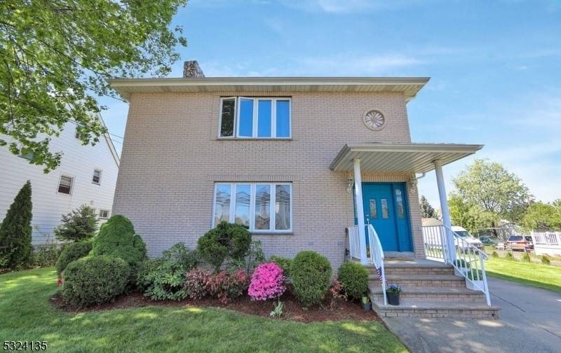 253 Delawanna Ave, Clifton City, NJ 07014