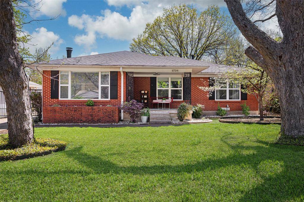 6734 Blessing Drive, Dallas, TX 75214