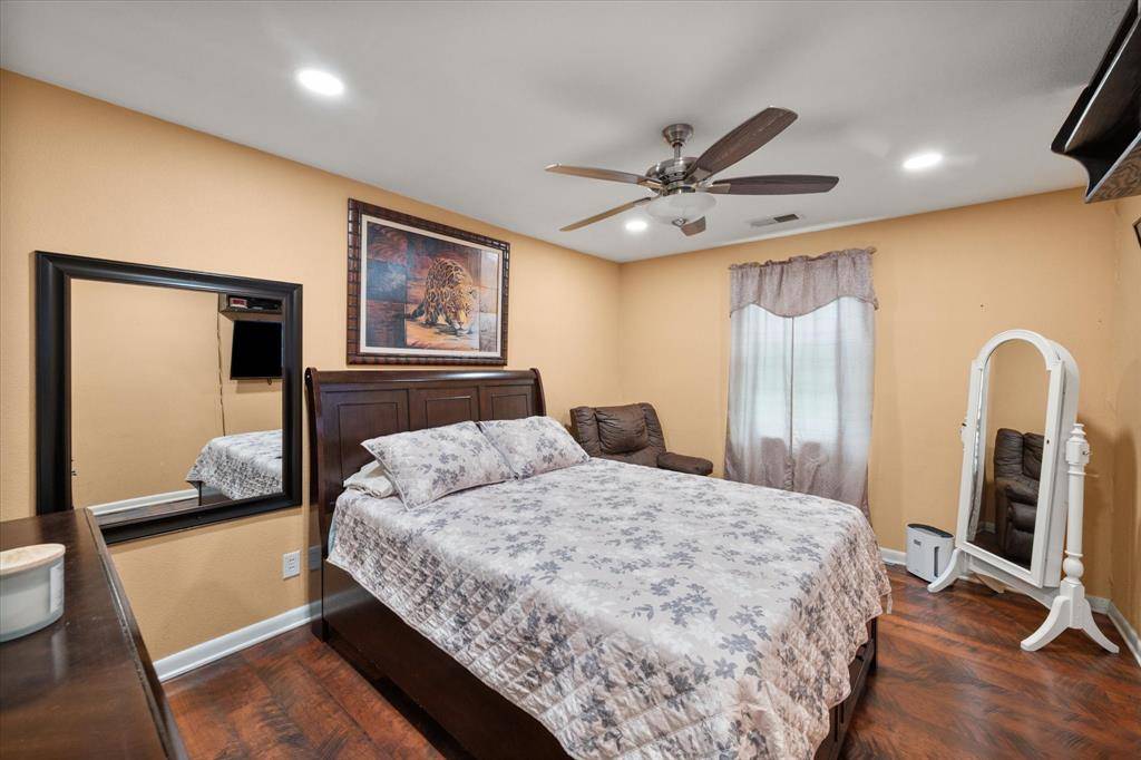 201 Hardy Avenue, Corsicana, TX 75110