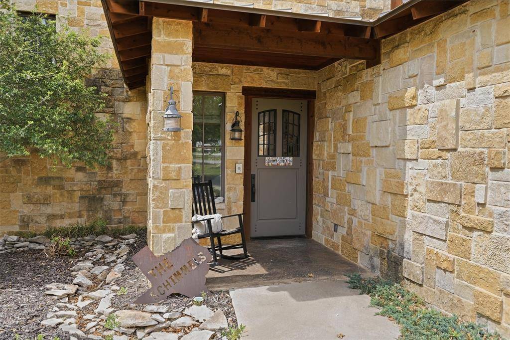 2141 Century Oak Drive, Graford, TX 76449