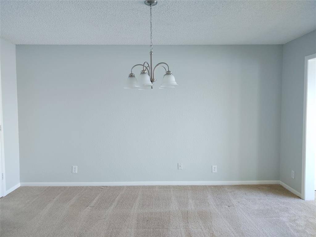 112 Harbor Drive #212, Runaway Bay, TX 76426