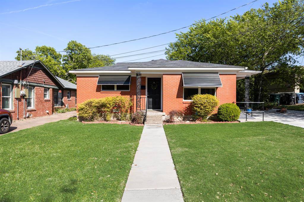 2961 Marys Lane, Fort Worth, TX 76116