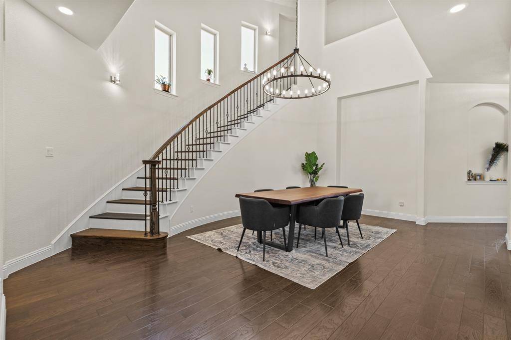 417 Burberry, Grand Prairie, TX 75052