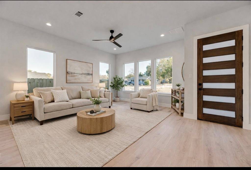 2515 Fatima Avenue, Dallas, TX 75241