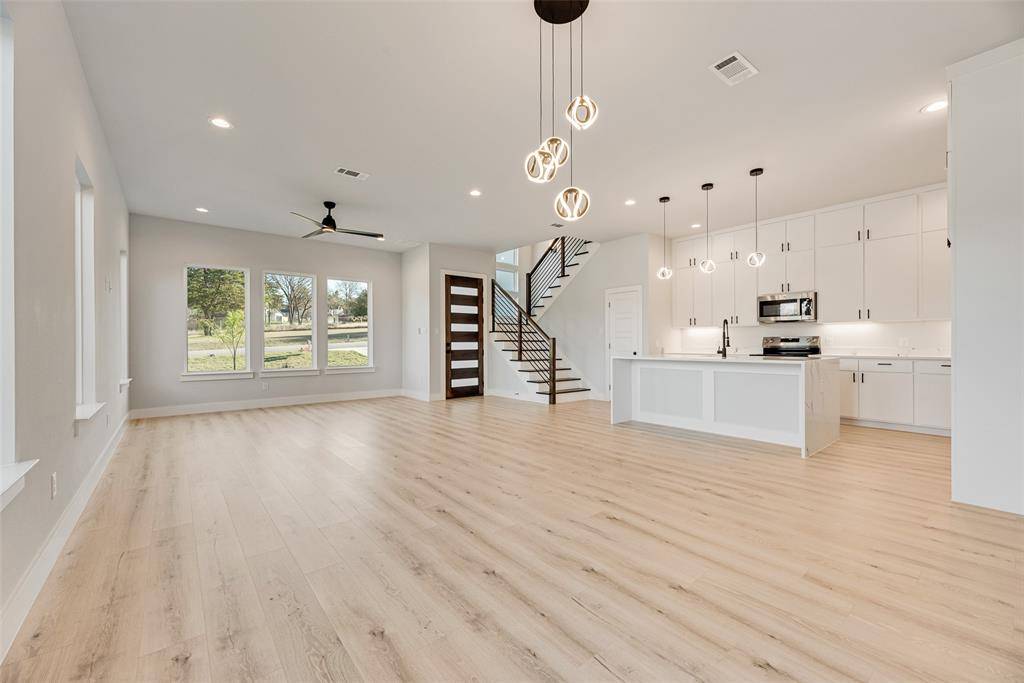 2515 Fatima Avenue, Dallas, TX 75241