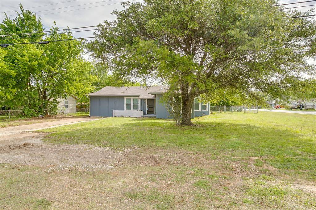 500 N Main Street, Joshua, TX 76058