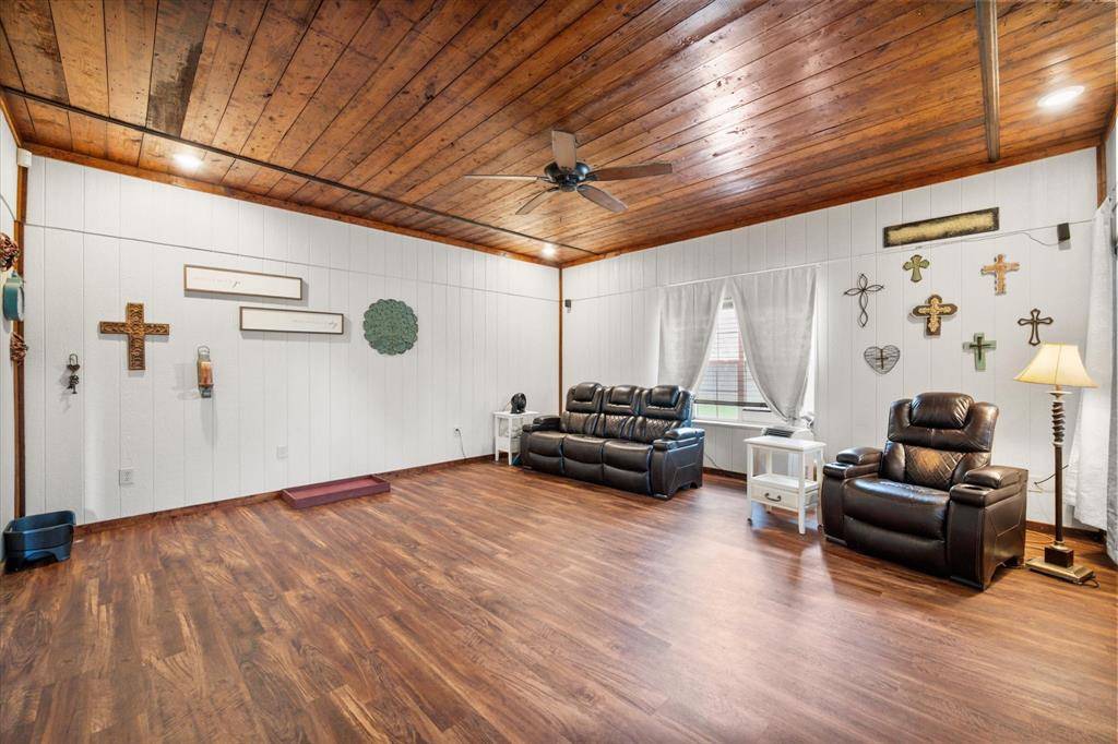 297 Fcr #441, Fairfield, TX 75840