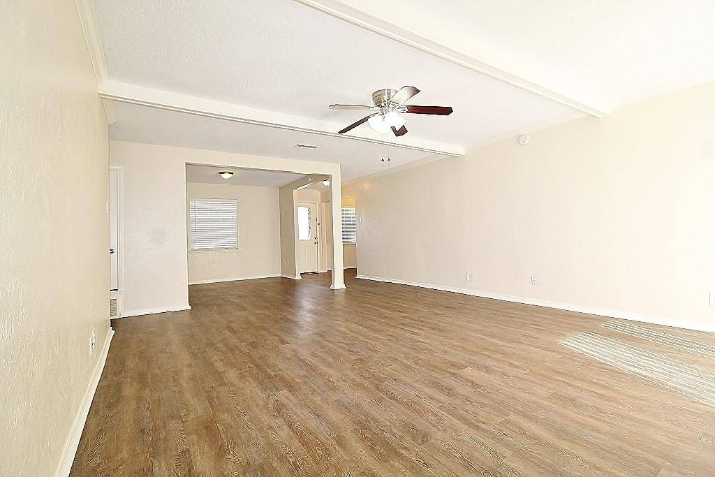 101 Auburn Street, Waxahachie, TX 75165