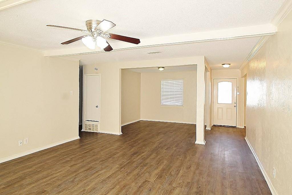 101 Auburn Street, Waxahachie, TX 75165