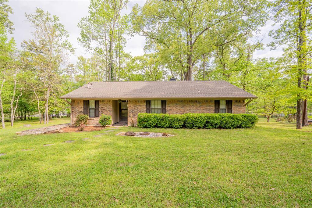 2987 CR 1596, Avinger, TX 75630