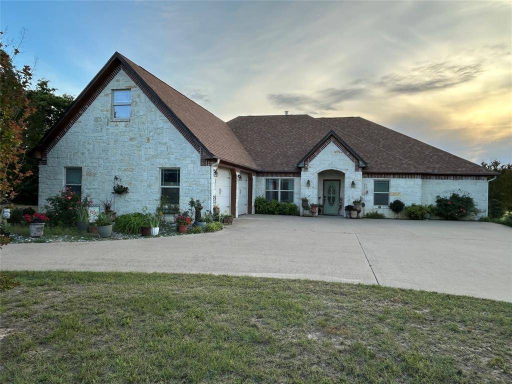 214 Vz County Road 4411, Ben Wheeler, TX 75754