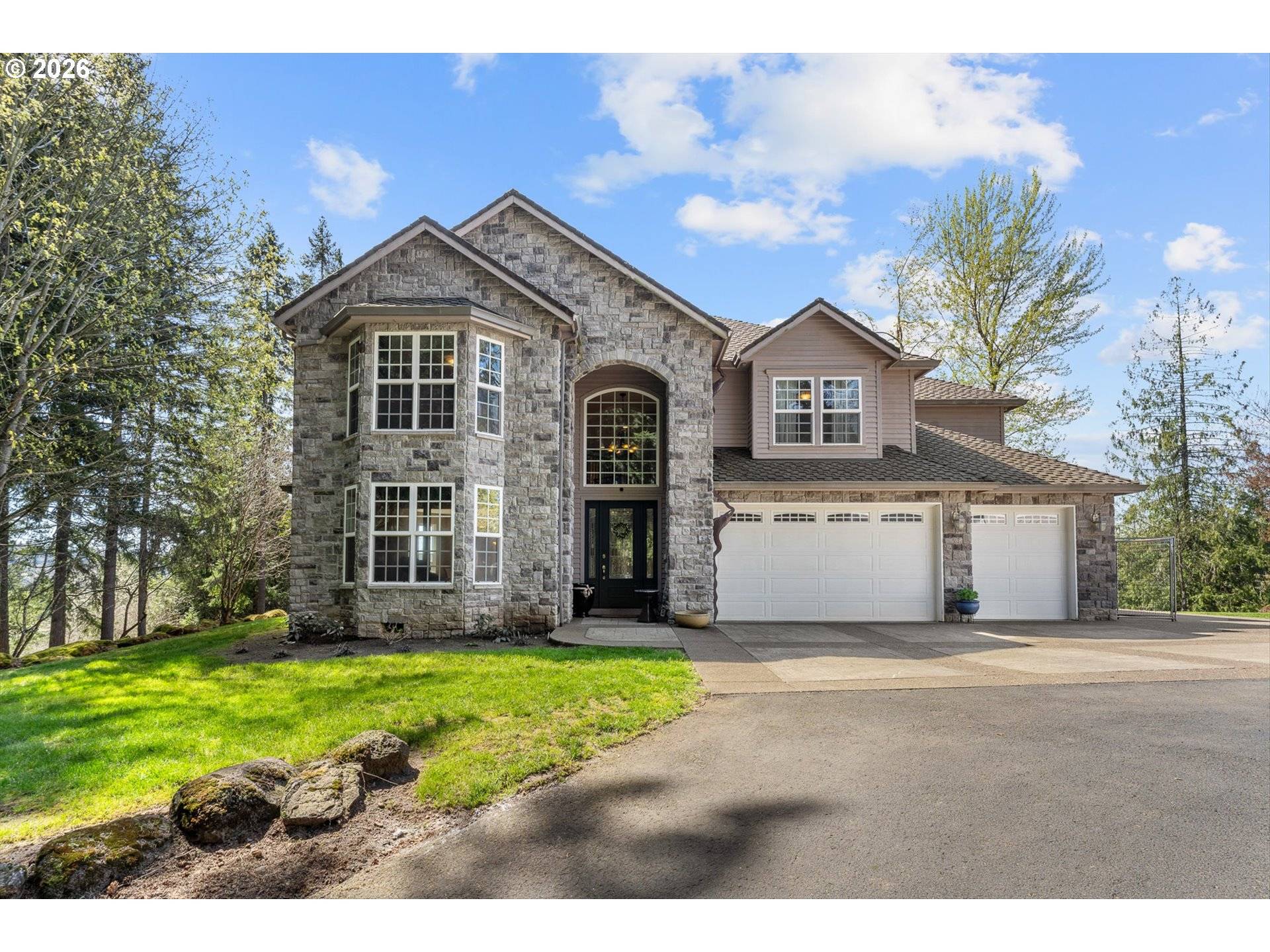 22211 S BIG CEDAR LN, Beavercreek, OR 97004