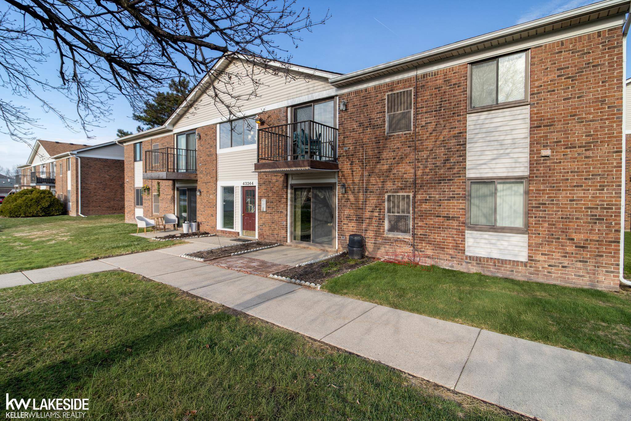 43244 Mound RD, Sterling Heights, MI 48314