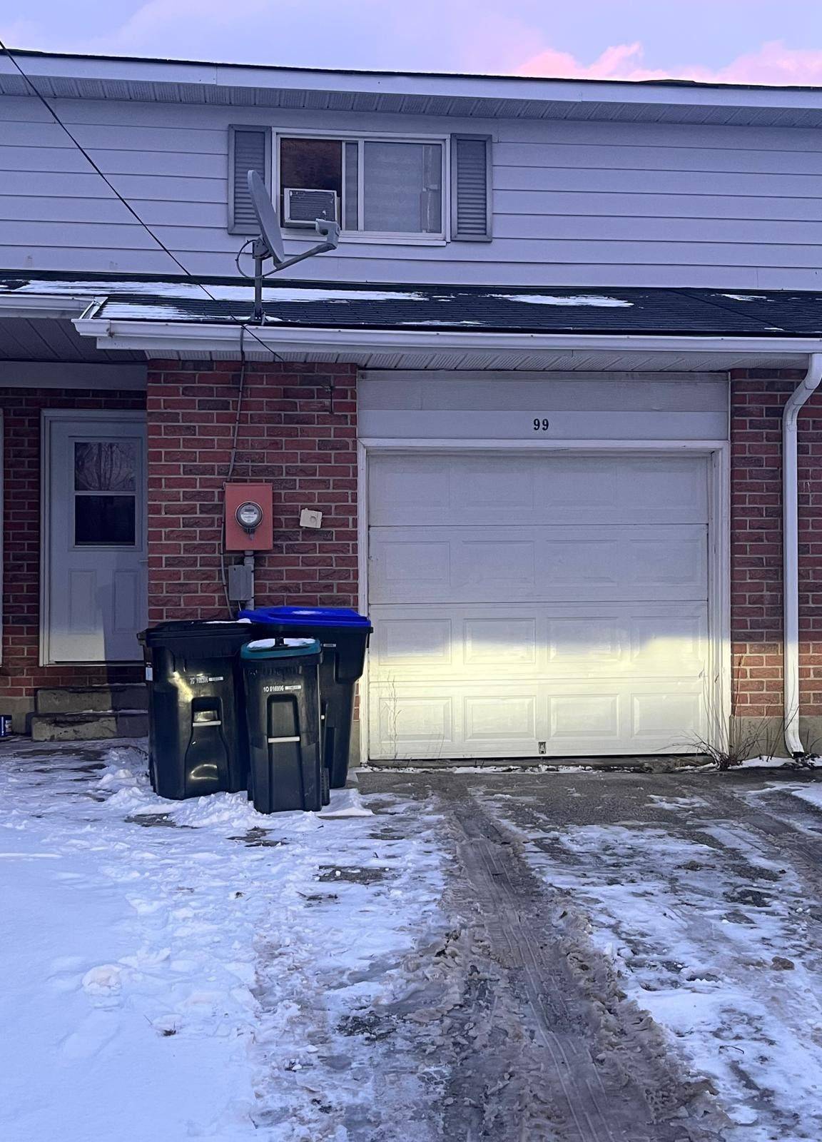 99 High ST, Collingwood, ON L9V 4V4