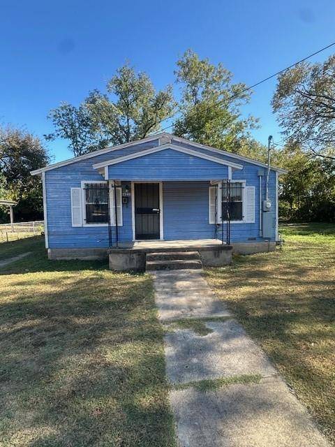 2340 Macon Street, Dallas, TX 75215