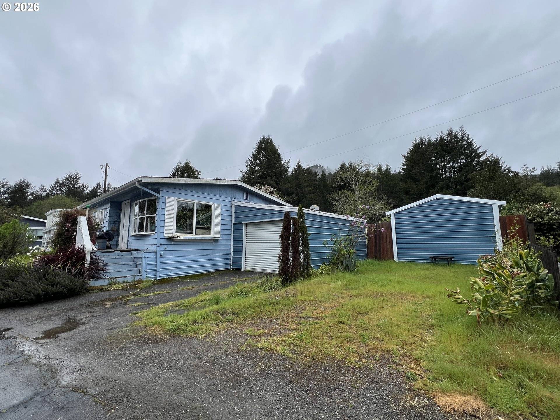 98825 PLEASANT HILL DR, Brookings, OR 97415