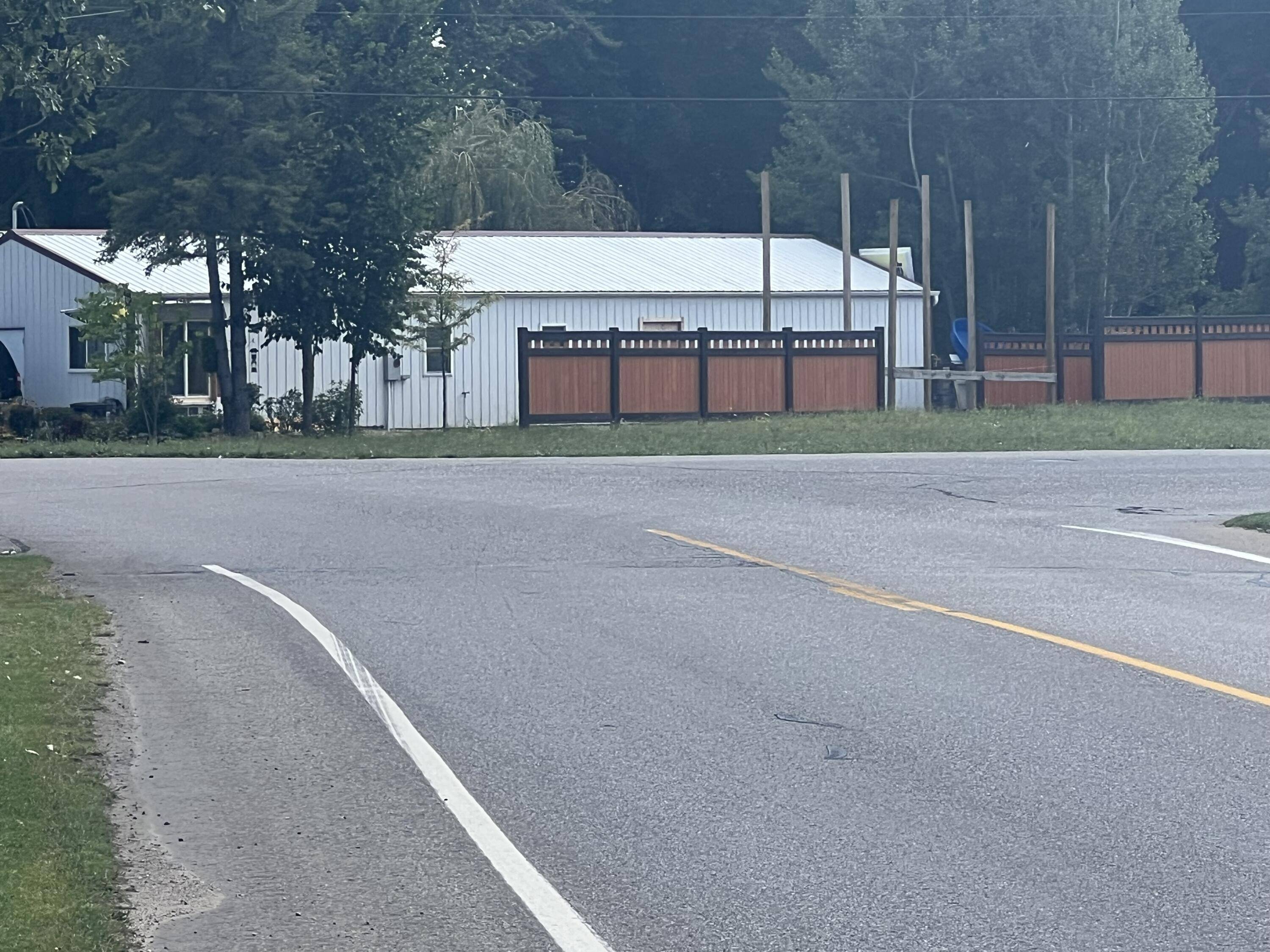 2380 S Patterson RD, Martin Twp-alleganco, MI 49344