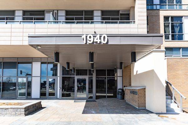 1940 Ironstone DR #1405, Burlington, ON L7L 0E4