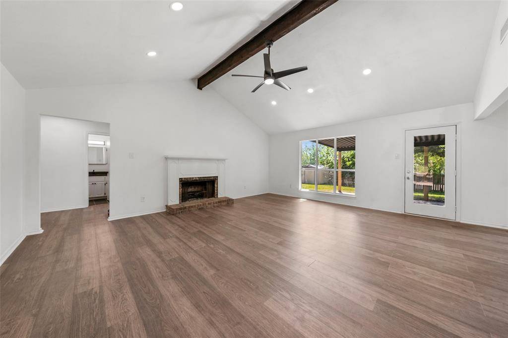 1000 La Porte Drive, Waco, TX 76710