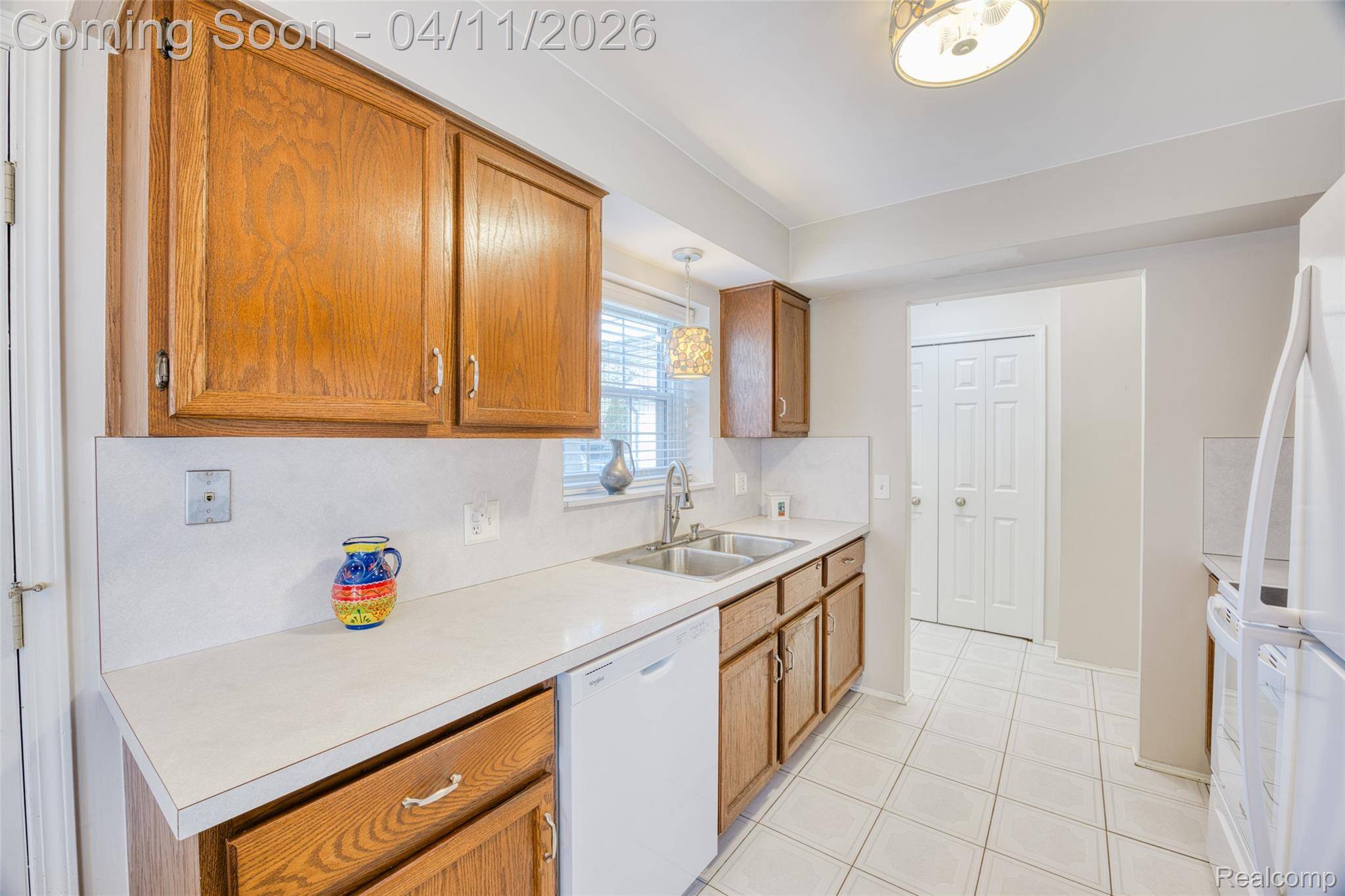 24615 Park Terrace DR, Harrison Charter Township, MI 48045