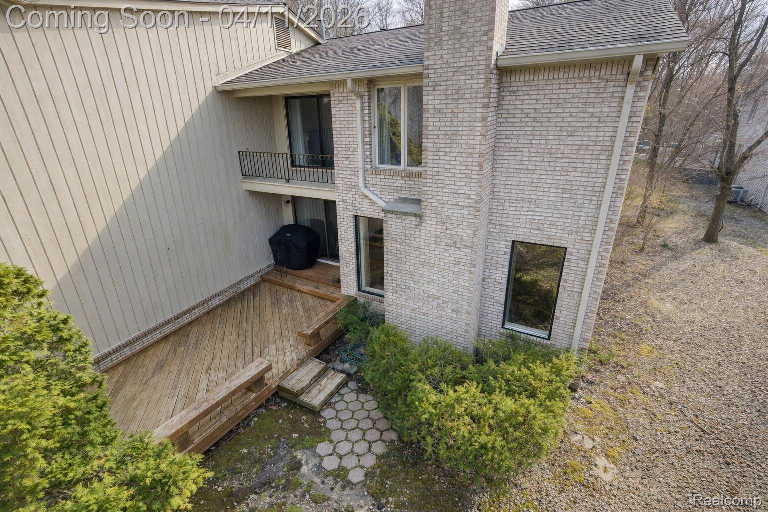 1157 Hillpointe CIR, Bloomfield Hills, MI 48304