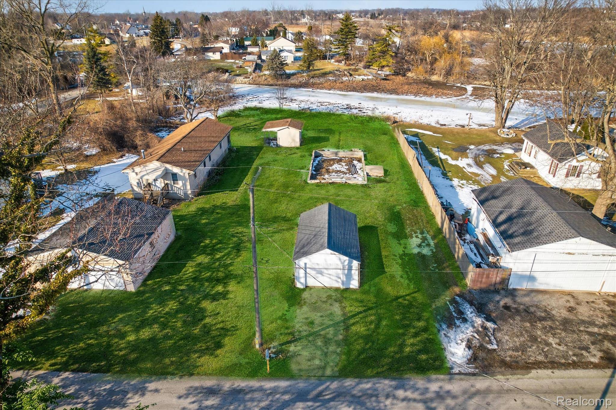 4925 Greenville RD, Berlin Charter Township, MI 48166