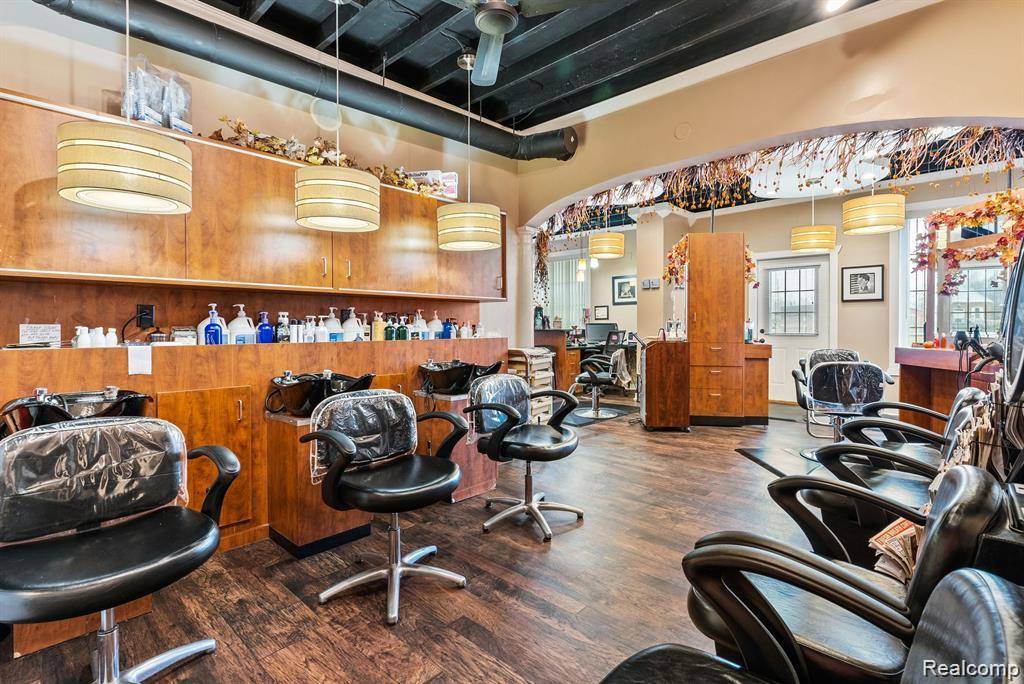 0001 Dixie Hwy, Bridgeport Charter Township, MI 48722