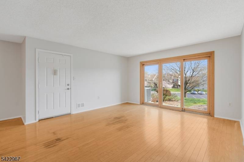 150 Woodward Ln, Bernards Twp., NJ 07920