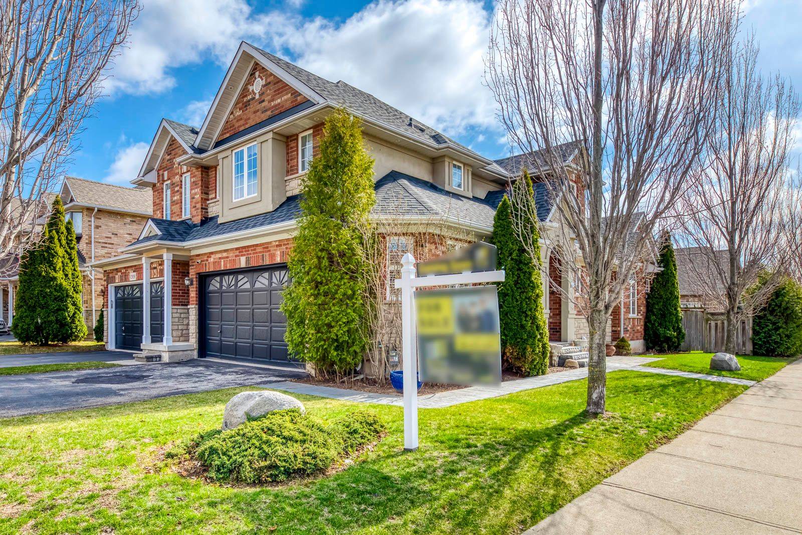 2363 Parkglen AVE, Oakville, ON L6M 4Y4