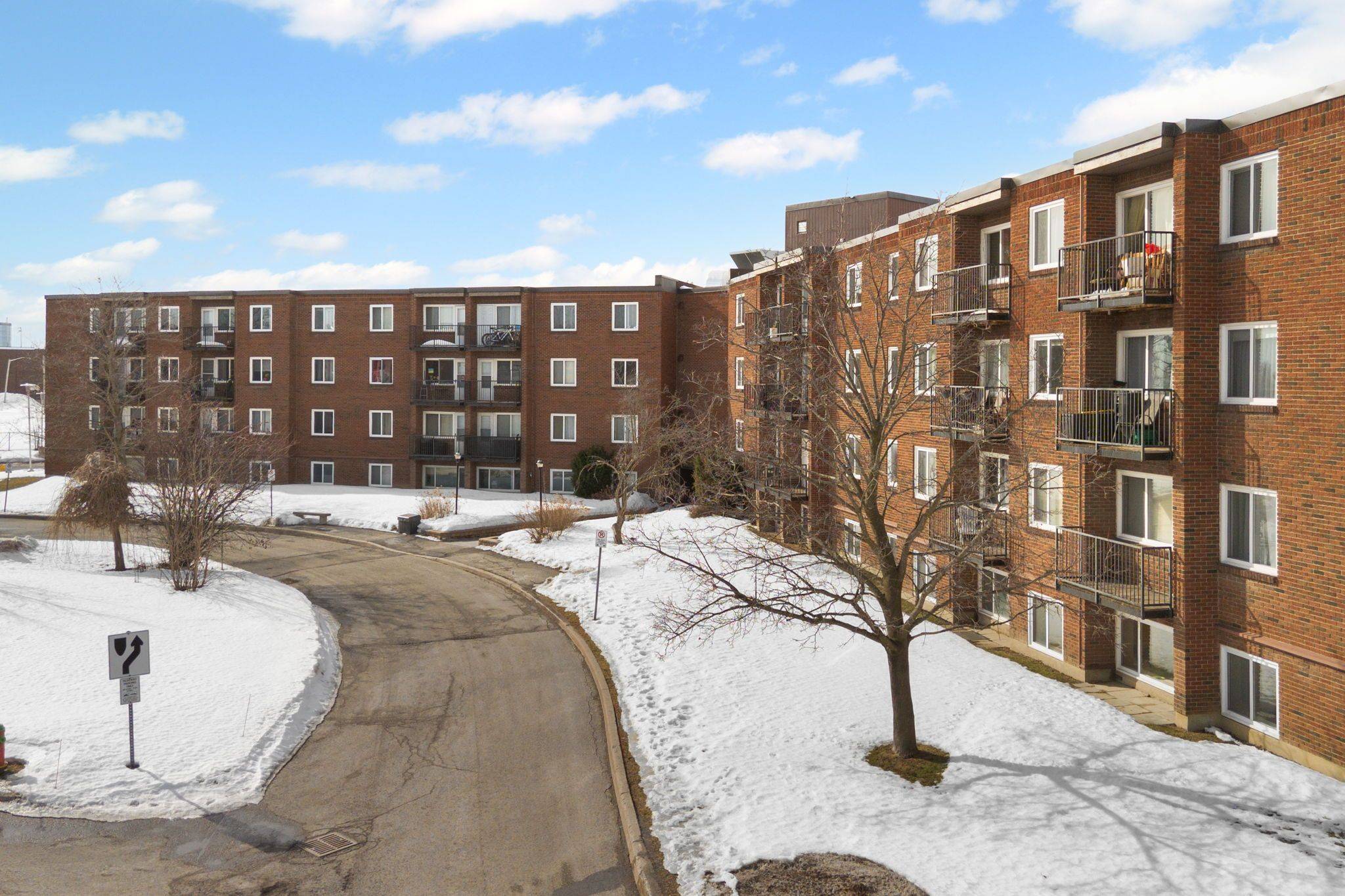 2041 Arrowsmith DR #103C, Beacon Hill North - South And Area, ON K1J 7V7