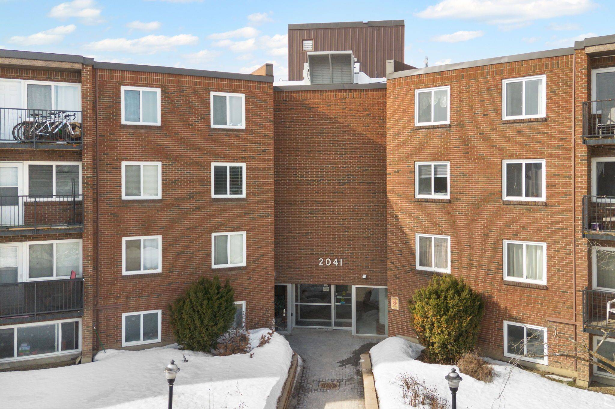 2041 Arrowsmith DR #103C, Beacon Hill North - South And Area, ON K1J 7V7