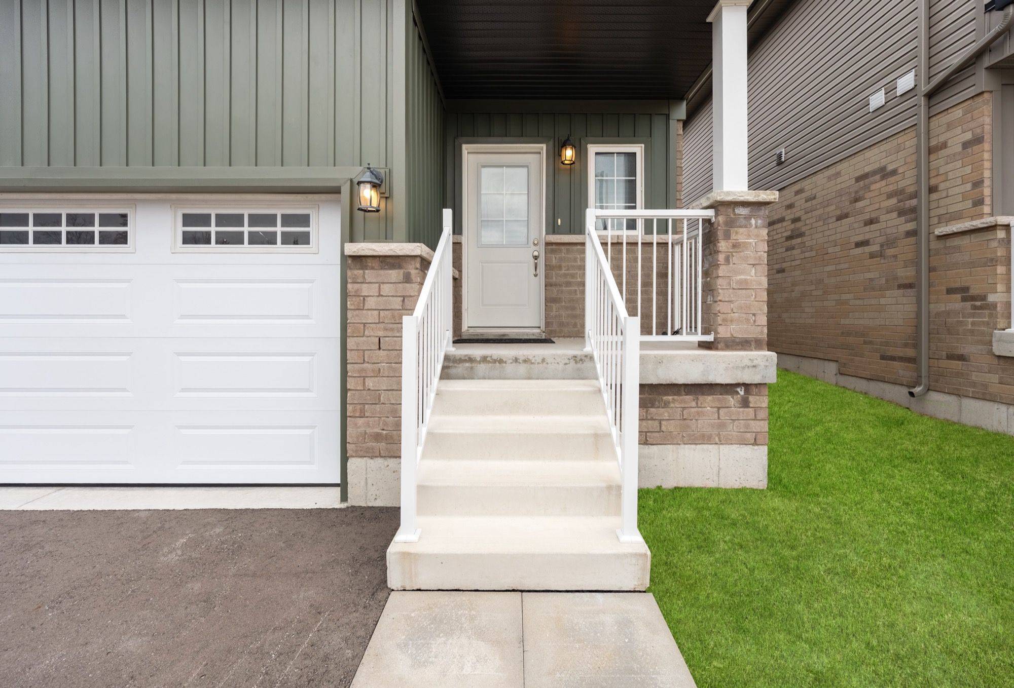 32 Hillcroft WAY, Kawartha Lakes, ON K0M 1A0